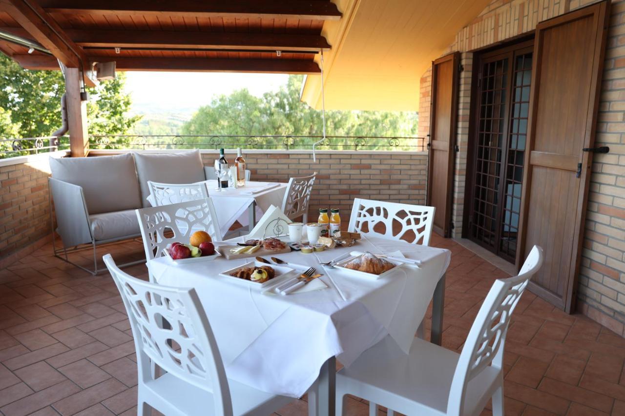 Bed And Breakfast A Casa Di Valerio Poggio Morello Екстер'єр фото